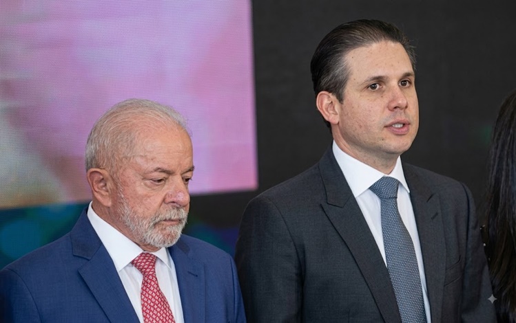 O presidente Luiz Inácio Lula da Silva e o presidente da Câmara dos Deputados, Hugo Motta
